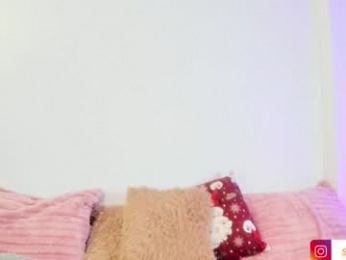 julieth1_ webcam chaturbate model stream image