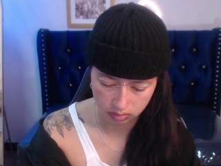 candy-rose-v webcam model stream image