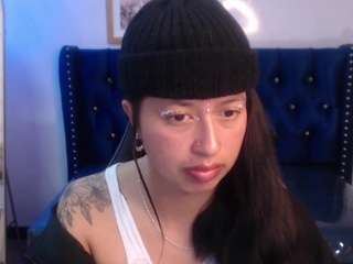 candy-rose-v webcam model stream image