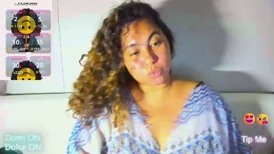 isobel_adams202 webcam cam4 model stream image