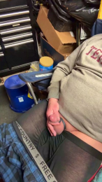 Shedoesntknow webcam model stream image