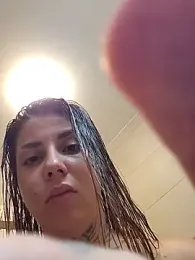 Izy_cute_ webcam model stream image