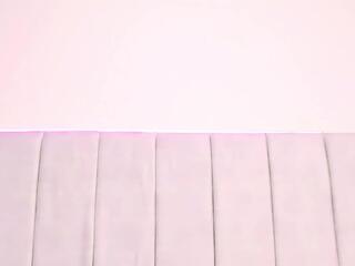 Bruna Valentino webcam model stream image