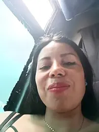 _andrea30 webcam model stream image