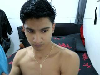 Smith Thomson webcam model stream image