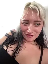 Mina_Express webcam model stream image