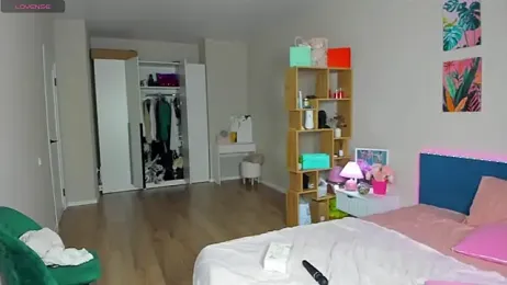 BritneyLix webcam model stream image