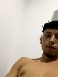 Stiven_x0 webcam model stream image