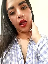 MAYE__13 webcam stripchat model stream image