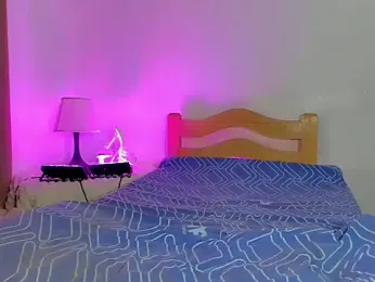 spicyhugecock webcam model stream image