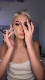 Doeowhrgvw webcam model stream image