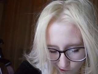 corrinebeshears webcam model stream image