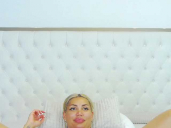 DrBarbie webcam model stream image