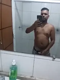 adgato3 webcam model stream image