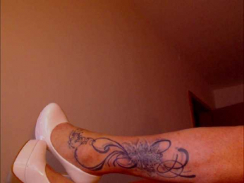 Connyat99 webcam model stream image