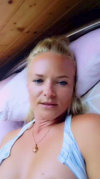 5_Sweetnpink_23 webcam model stream image