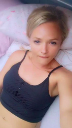 5_Sweetnpink_23 webcam model stream image