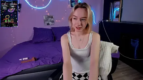 RosaliFox webcam model stream image