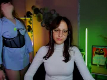 kitniss_dreamy webcam model stream image