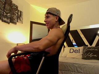 Teo Cooper webcam model stream image