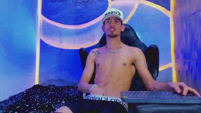 Kroddy_Sw_ webcam model stream image