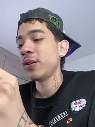 handsome_white_x webcam model stream image