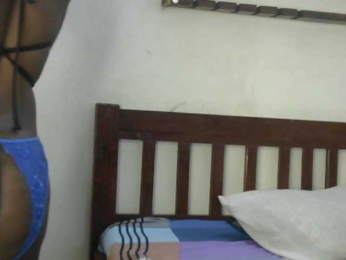 candychic webcam bongacams model stream image