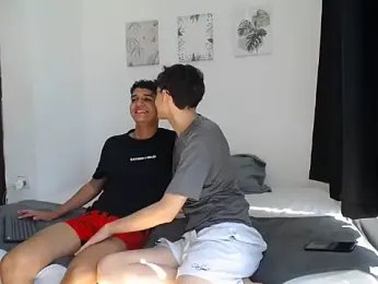 SpritzBoys webcam model stream image