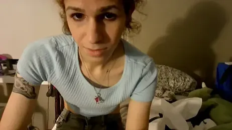 cuddlyavenue webcam stripchat model stream image