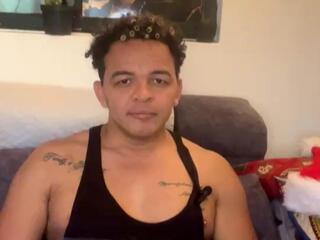 Deiby Venez webcam flirt4free model stream image