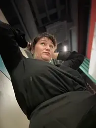 ZhenjaPoledance webcam model stream image