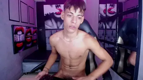 CandyBoy_19 webcam model stream image