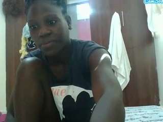 pretty-shee webcam model stream image