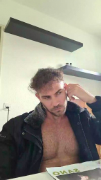 ALPHA_HUNK webcam model stream image