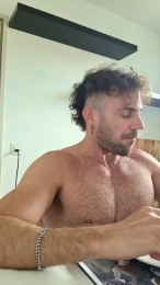 ALPHA_HUNK webcam cam4 model stream image