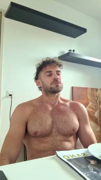 ALPHA_HUNK webcam model stream image
