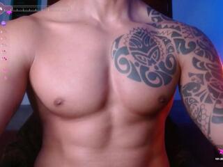 Joy Lopez webcam model stream image