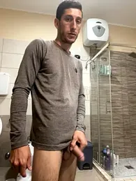 Gionnytav webcam model stream image