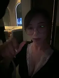 202509yoyo webcam model stream image