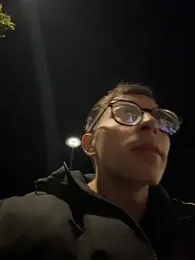 LeonBlazze webcam model stream image