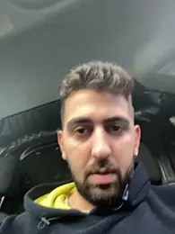 AkinXL webcam model stream image