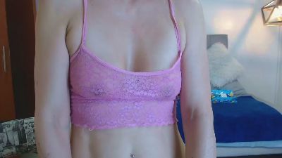 _naomi_s webcam model stream image