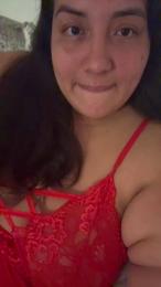 Kittencurves webcam model stream image