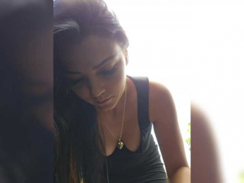 AlleSquirtStreetQueen webcam model stream image