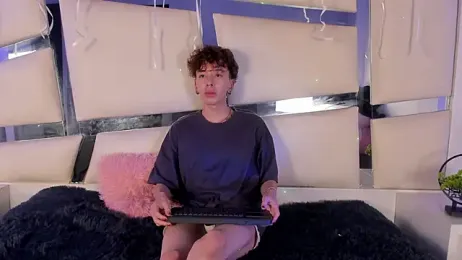 Genesis_ask webcam model stream image