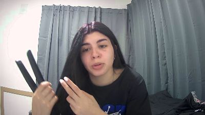 Violetazein webcam model stream image