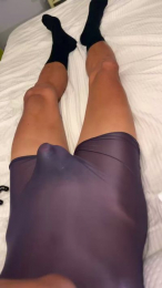 Mlmlmmm webcam model stream image