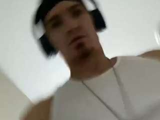 wordplaygenie webcam model stream image