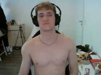 hotguy_228041 webcam model stream image