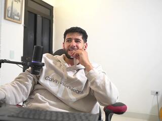 Saimon Jordan webcam model stream image